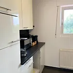 Appartamento Elegante In Mit Balkon, Zentral, Bahnhof Nah, Phantasialand Bruehl Bei Cologne Erftstadt