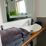 Elegante In Mit Balkon, Zentral, Bahnhof Nah, Phantasialand Bruehl Bei Cologne Erftstadt