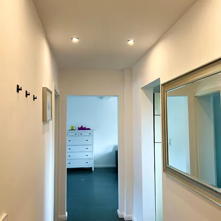 Apartman Elegante In Mit Balkon, Zentral, Bahnhof Nah, Phantasialand Bruehl Bei Cologne Erftstadt