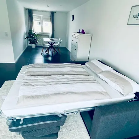 Apartment Elegante In Mit Balkon, Zentral, Bahnhof Nah, Phantasialand Bruehl Bei Cologne *