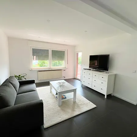 Elegante In Mit Balkon, Zentral, Bahnhof Nah, Phantasialand Bruehl Bei Cologne