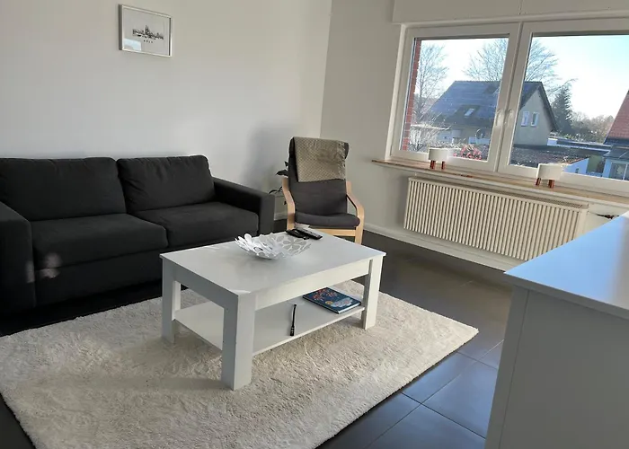 Elegante In Mit Balkon, Zentral, Bahnhof Nah, Phantasialand Bruehl Bei Cologne *