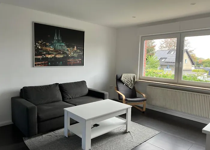 Appartement Elegante In Mit Balkon, Zentral, Bahnhof Nah, Phantasialand Bruehl Bei Cologne Erftstadt